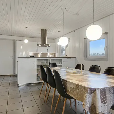 Spacious And Well Furnished Pool House - Sj170 הרבור