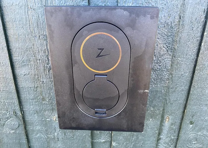 Spacious And Well Furnished Pool House - Sj170 * Harboor